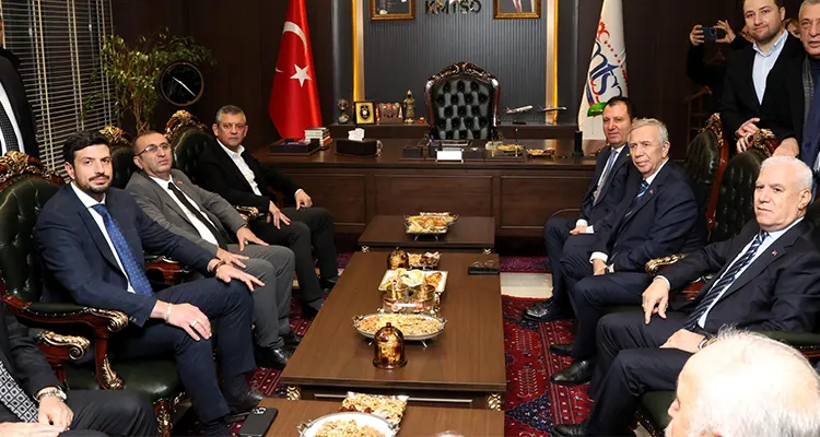 Ziyarete ayrıca Mansur Yavaş ve Mustafa Bozbey ile CHP’nin üst