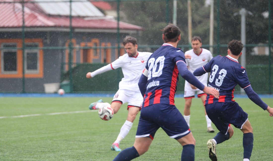 Kahramanmaraşspor Evinde Kazandı: 3-1 Karşılaşma, Kahramanmaraş’taki Batıpark Adem Şahan Futbol Sahası’nda oynandı. Maça hızlı