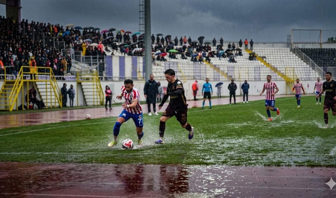 İkinci yarıda beraberlik için baskısını artıran İstiklalspor, yakaladığı fırsatları değerlendiremedi.