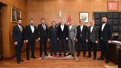 Gerçekleşen görüşmede, deprem sonrası esnafın karşı karşıya kaldığı zorluklar, iş