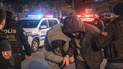 Polis ekiplerinin titiz çalışması sonucu şüpheliler aynı gün yakalanırken, çalınan