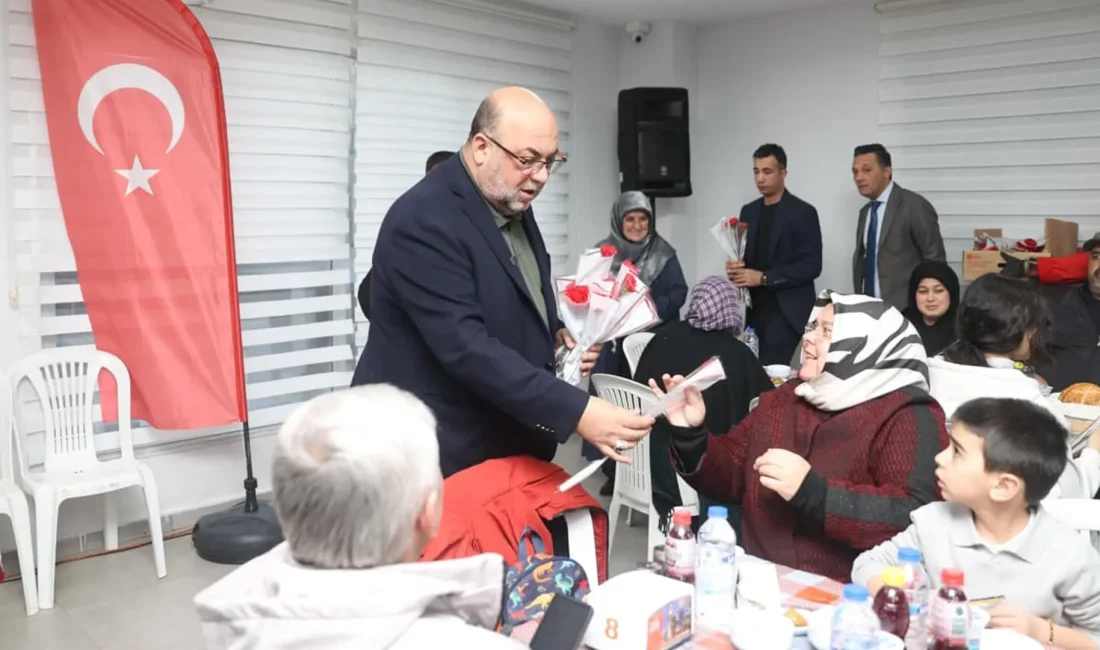 Mehmet Akpınar, Ramazan ayı kapsamında engelli vatandaşlar ve aileleriyle iftar