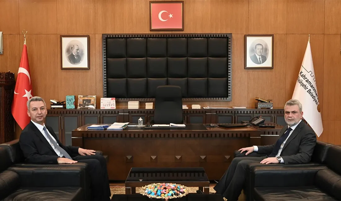 Görgel, özellikle son yıllarda şehirlerin kalkınmasında üniversitelerin üstlendiği rolün giderek