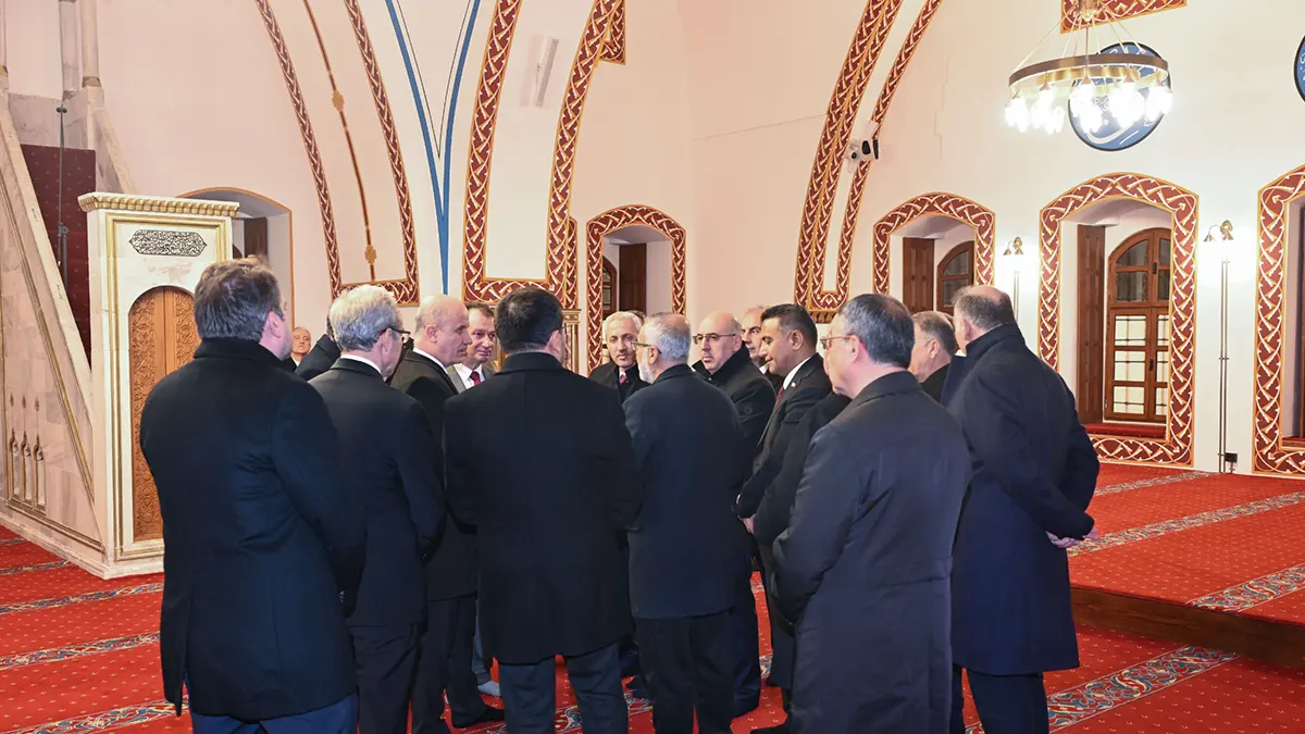 bolge universite rektorleri hatayda bulustu deprem sonrasi yeniden yapilanma masaya yatirildi