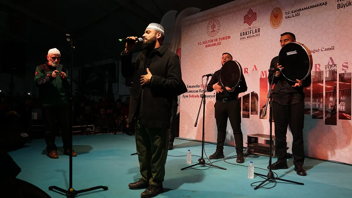 Celal Karatüre’nin Ezgileri Ramazan Sokağı’nda Yankılandı 1 celal karaturenin ezgileri ramazan sokaginda yankilandi