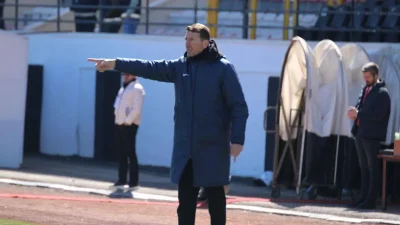 İstiklalspor’da Bayram Bektaş dönemi bitti Son haftalarda istenilen sonuçları alamayan İstiklalspor, ligde oynadığı son 5