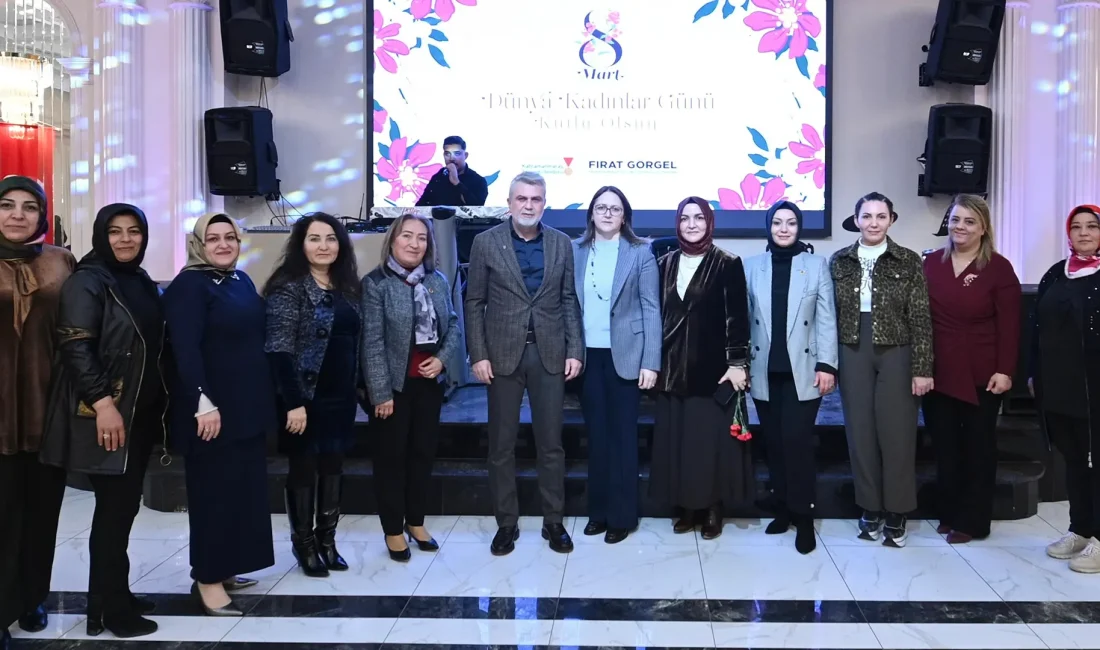 Programa Büyükşehir Belediye Başkanı Fırat Görgel ve eşi İlknur Görgel