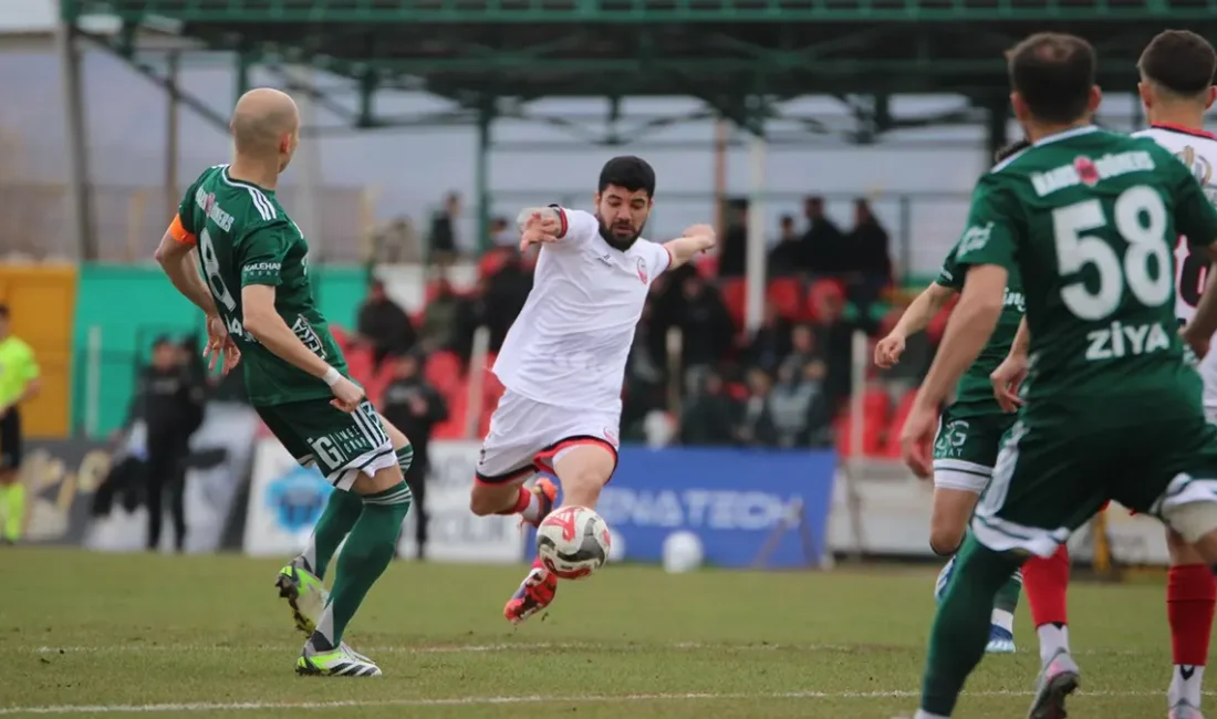 Kahramanmaraşspor lider Bingölspor deplasmanından altın puan Nesine 3. Lig 2. Grup’ta Kahramanmaraşspor, lider 12 Bingölspor karşısında