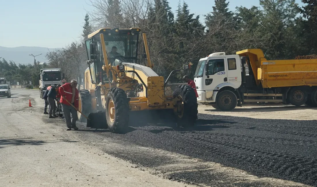 Kahramanmaraş Büyükşehir Belediyesi, şehir merkezinde altyapı çalışmaları tamamlanan bölgelerde asfalt