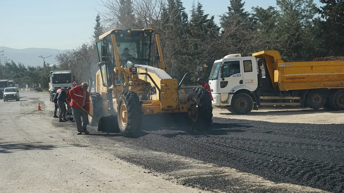 kahramanmarasta asfalt seferberligi sehir merkezinde yol calismalari suruyor