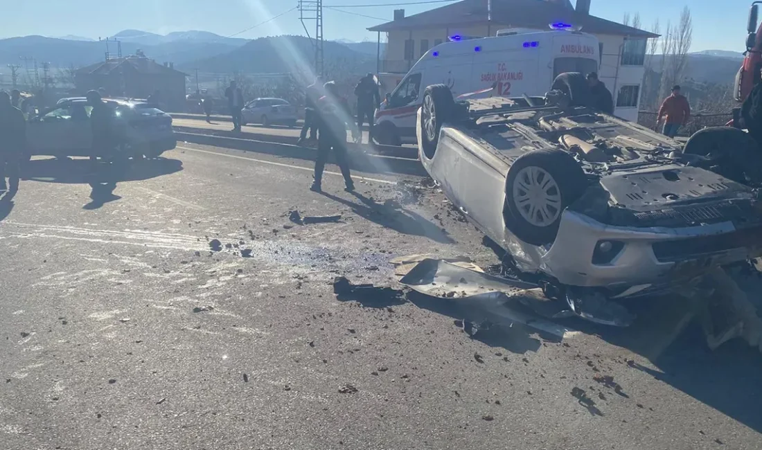 Kahramanmaraş’ın Nurhak ilçesinde meydana gelen trafik kazasında 2 kişi yaralandı.
Edinilen