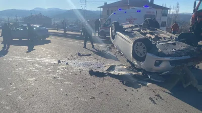 Kahramanmaraş’ın Nurhak ilçesinde meydana gelen trafik kazasında 2 kişi yaralandı.
Edinilen