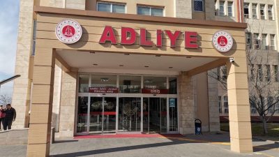 Olay yerinde kullanılan 5 tabancaya el konulduğu, yapılan incelemede silahların