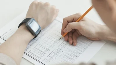 Bakanlık açıklamasına göre, resmi ve özel ortaokulların 5, 6, 7