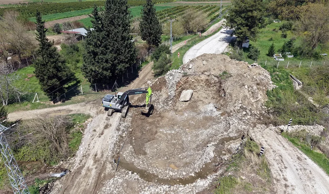 Proje kapsamında bölgeye 10 metre uzunluğunda ve 7 metre genişliğinde,