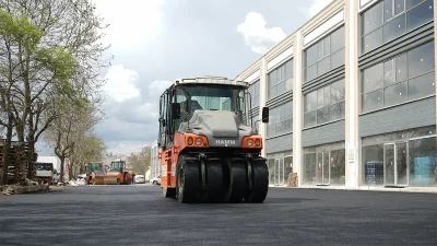 ol Yapım, Bakım ve Onarım Dairesi Başkanlığı koordinesinde gerçekleştirilen asfalt