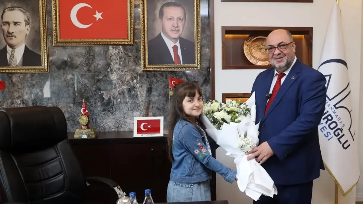 dulkadiroglu belediyesinde nisan gelenegi baskanlik koltugu ecrine teslim