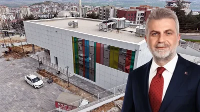 Toplam bin metrekarelik alan üzerine iki katlı inşa edilen merkez,