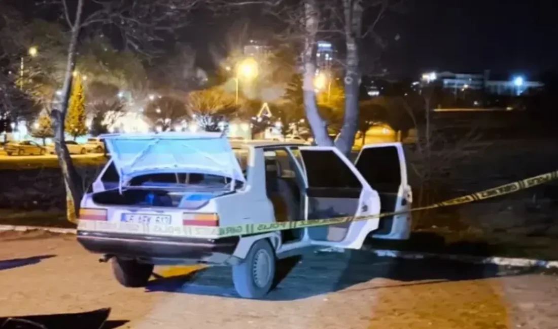 Kahramanmaraş’ın Elbistan ilçesinde park halindeki otomobilde meydana gelen patlama paniğe