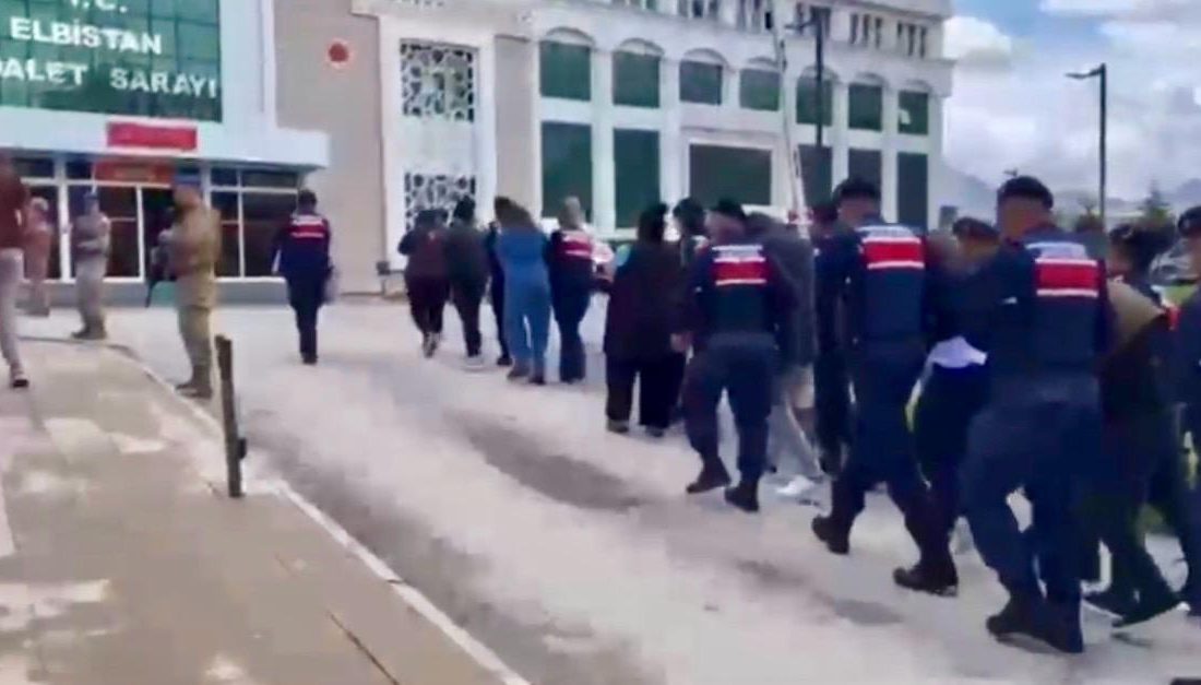 Kahramanmaraş’ta İnsan Ticareti ve Fuhuş Operasyonu: 2 Tutuklama 12 Mayıs tarihinde gerçekleştirilen operasyon kapsamında, para karşılığında fuhuş yaptırdıkları,
