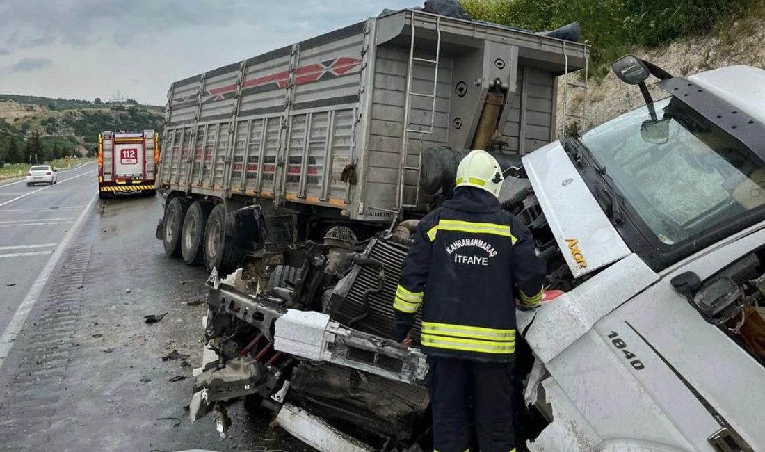 Kahramanmaraş’ta Tır Kazası: Sürücü yaralı İhbar üzerine bölgeye itfaiye, sağlık ve jandarma ekipleri sevk edildi.