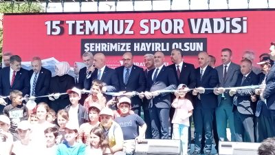 Başkan Görgel, Büyükşehir Belediyesi’nin gençlik ve spor yatırımlarına devam edeceğini