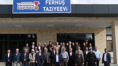 Toplantıda, Ferhuş Mahallesi’nin imar sorunu ile ilgili belediye tarafından yürütülen
