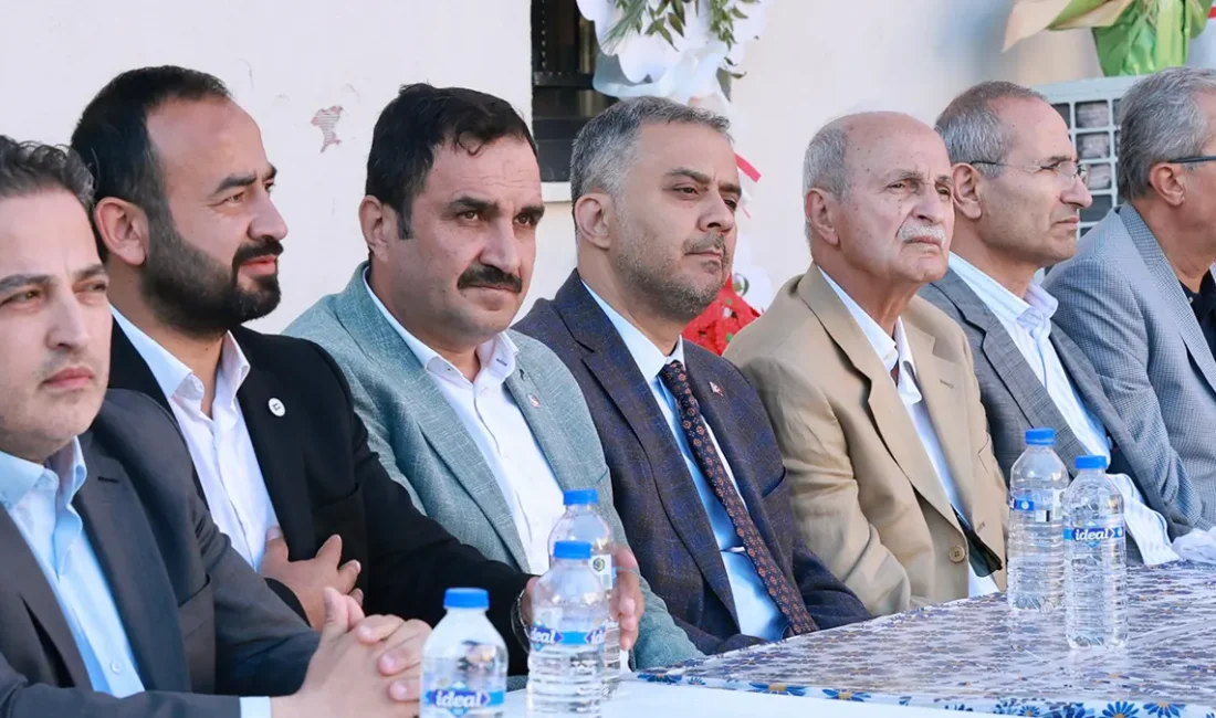 Etkinlikte konuşan Onikişubat Belediye Başkanı Hanifi Toptaş ise imam hatip