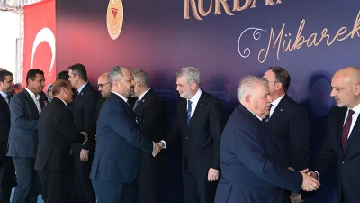 Bayramların toplumsal dayanışma ve kardeşlik duygularını güçlendiren özel günler olduğuna