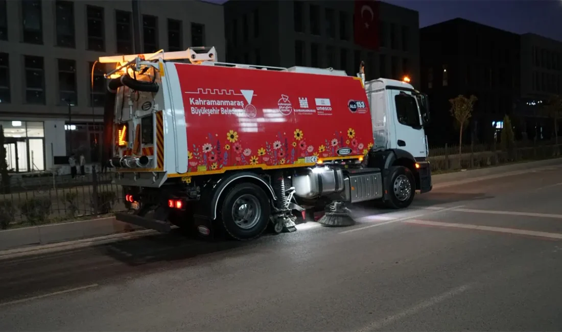 Bayram hazırlıkları kapsamında yürütülen çalışmalar çerçevesinde; Kapalı Çarşı, Prof. Dr.