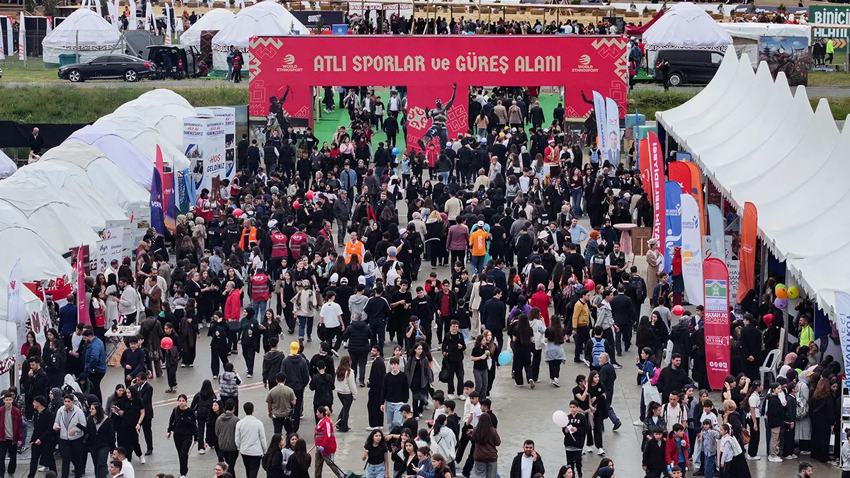 Büyükşehir, Etnospor Kültür Festivali’nde Şehrin Değerlerini Ziyaretçilerle Buluşturuyor 1 buyuksehir etnospor kultur festivalinde sehrin degerlerini ziyaretcilerle bulusturuyor