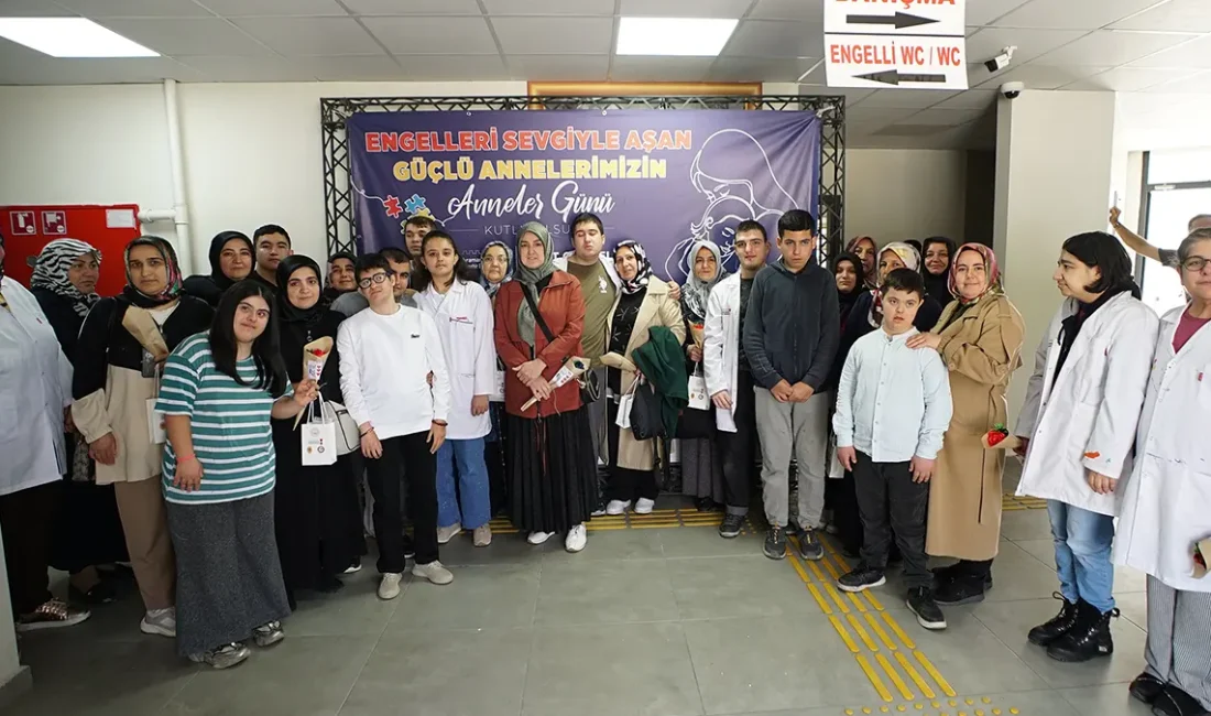 17 farklı atölye ile yüzlerce vatandaşa hizmet veren Engelsiz Yaşam