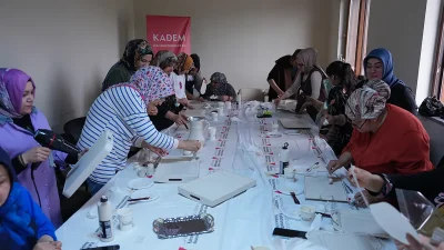 Etkinlik boyunca kadınlar yalnızca yeni ürünler tasarlamanın mutluluğunu yaşamakla kalmadı,