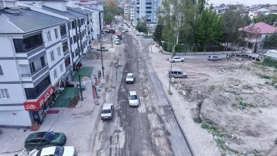 Büyükşehir Belediyesi tarafından yürütülen çalışmaların tamamlanmasıyla birlikte Pınarbaşı Caddesi modern,