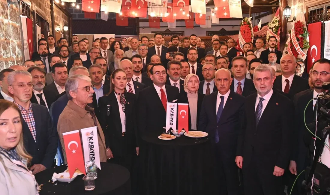 Kuruluş ve tanıtım toplantısına; Bakanlar, Kahramanmaraş milletvekilleri, Kahramanmaraş Büyükşehir Belediyesi