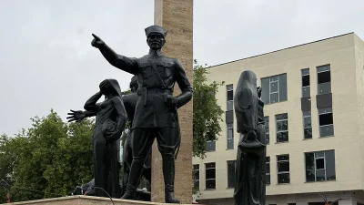 Bölgede yürütülen inşa faaliyetleri sırasında anıtın herhangi bir zarar görmemesi