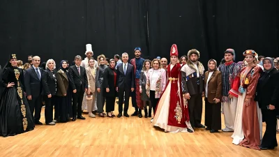 Sanat, kültür ve geleneksel mirasın aynı sahnede buluştuğu etkinlik, akademisyenler,