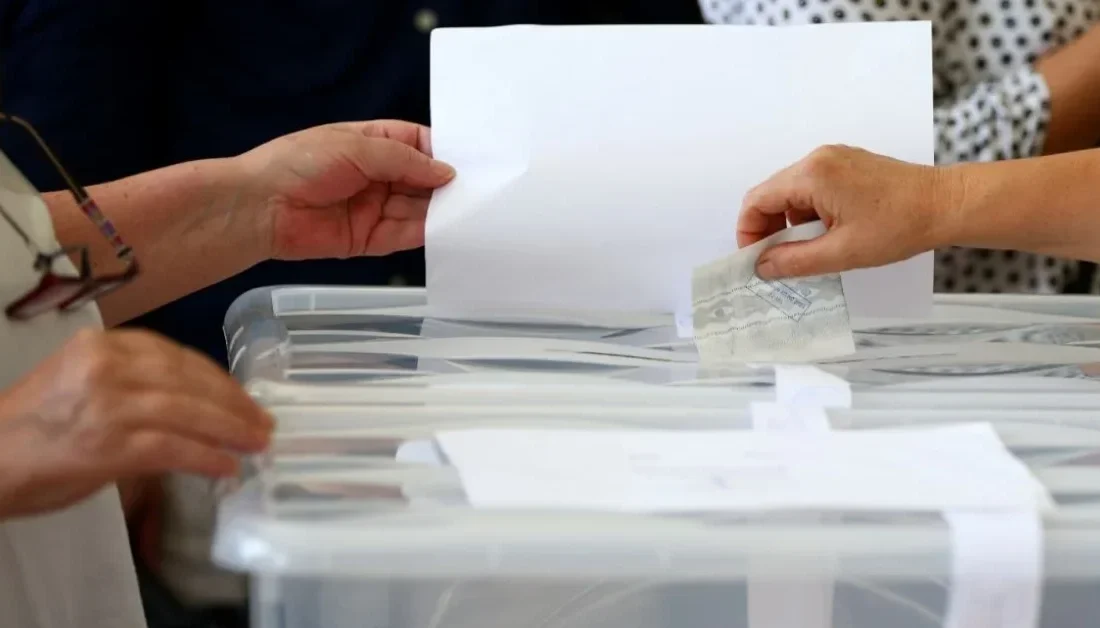 6 belde ve yüzlerce mahallede seçmenler sandık başına gidiyor Tokat'ın Reşadiye ilçesine bağlı Yolüstü ve Çevrecik, Almus ilçesine bağlı