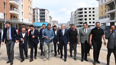 Kahramanmaraş Büyükşehir Belediye Başkanı Fırat Görgel, Elbistan’da Büyükşehir tarafından başlatılan