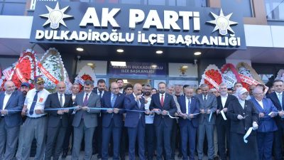 Yeni hizmet binasının yapımında emeği geçen herkese teşekkür eden Çam,