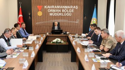 Vali Mükerrem Ünlüer başkanlığında gerçekleştirilen toplantıda, yaz aylarında artan yangın