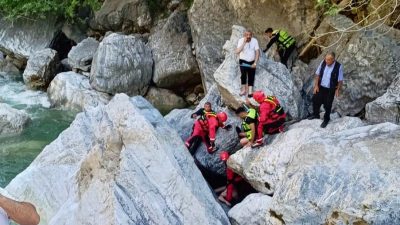 Kahramanmaraş’ta Ceyhan Nehri’nde kaybolmuştu cesedine ulaşıldı Olay, Sarıgüzel Mahallesi Savruk Şelalesi mevkiinde meydana geldi. Edinilen bilgiye