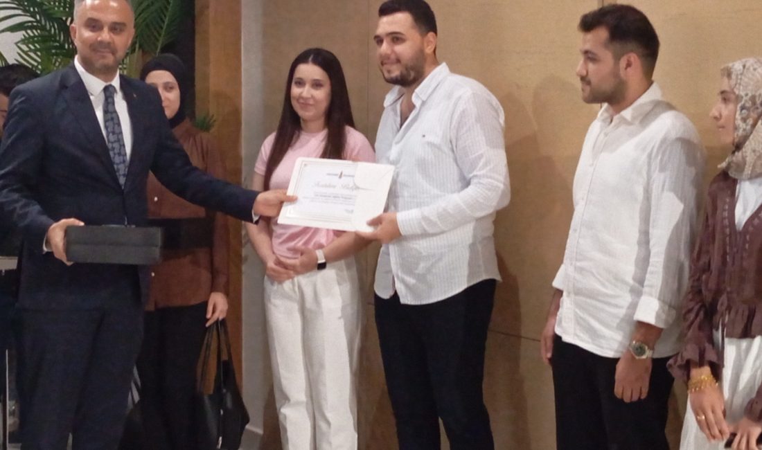 Törende konuşan Onikişubat belediye başkanı Hanifi Toptaş, güçlü ailelerin güçlü