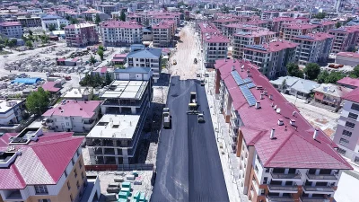 6 Şubat depremlerinin ardından Elbistan’da oluşturulan rezerv alanların ulaşımını sağlayan