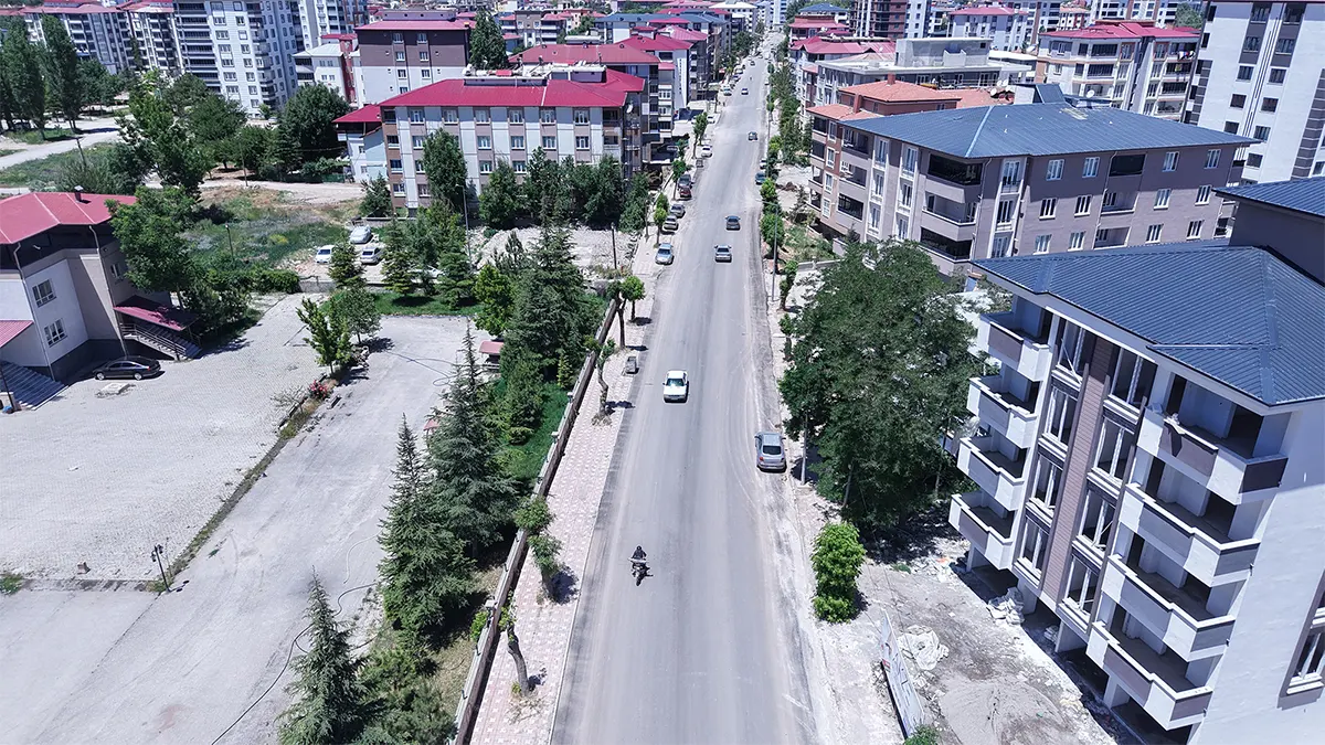 Büyükşehir, Pınarbaşı Caddesi’nde İlk Etabı Tamamladı 1 buyuksehir pinarbasi caddesinde ilk etabi tamamladi