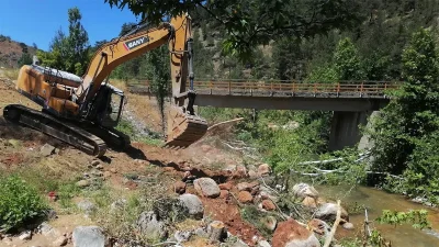Bertiz bölgesinin ulaşımında kritik bir öneme sahip olan grup yolu