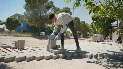 Büyükşehir Belediyesi ekipleri tarafından yürütülen çalışmalar çerçevesinde, yaklaşık 2 kilometre