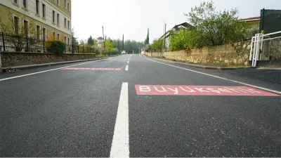 Büyükşehir Belediyesi tarafından hazırlanan yatırım programı kapsamında Türkoğlu’nun farklı noktalarında