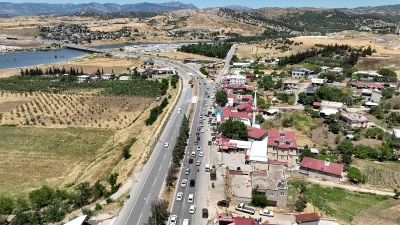 Çalışmalar süresince Batı Çevre Yolu'ndaki trafik akışı geçici ulaşım planına