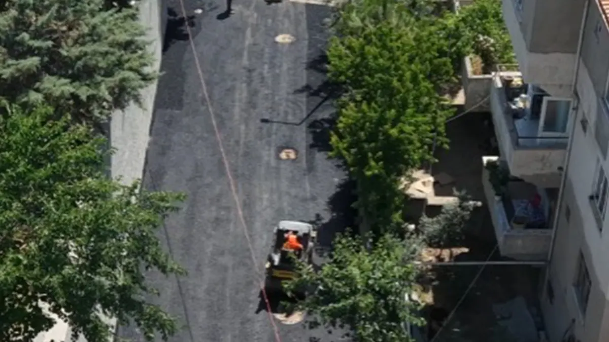 Piri Reis Mahallesi’nde Altyapı Sonrası Asfalt Onarım Çalışmalarımız Sürüyor 1 piri reis mahallesinde altyapi sonrasi asfalt onarim calismalarimiz suruyor
